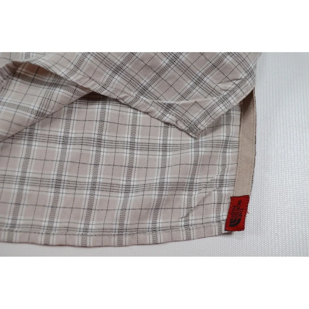 The North Face Long Sleeve Button Up Shirt Men's Size XL Beige Black Plaid‎ Nice